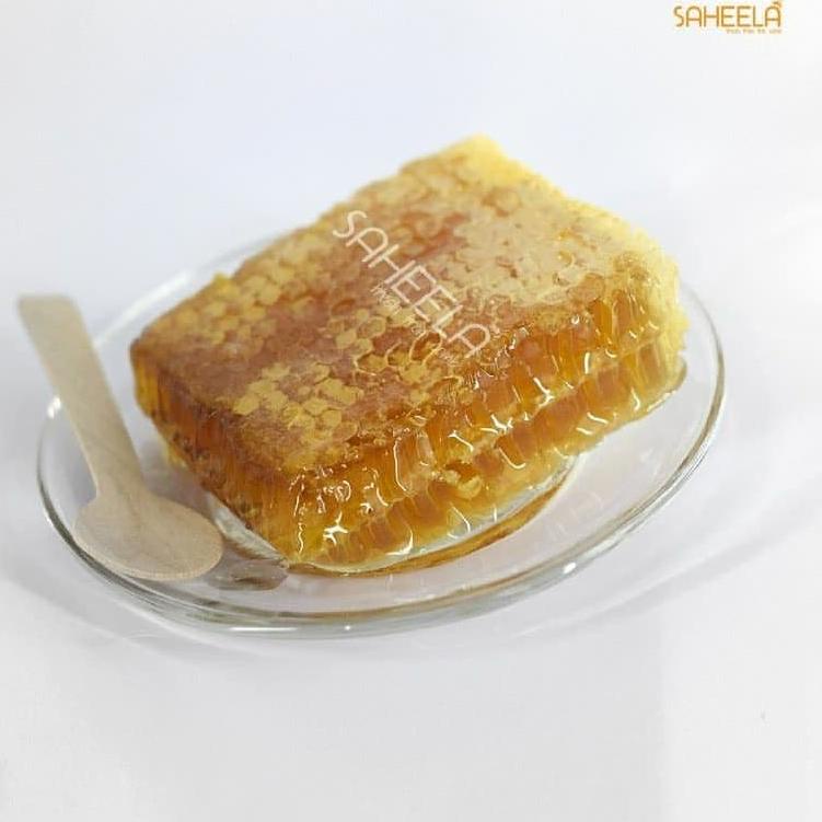 

Paling Laris!! Sarang Madu Utuh Saheela 500gr Honey Comb | Sarang Lebah Asli Original | Madu Murni ㊪ 9