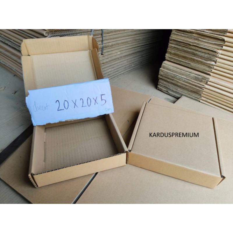 

diecut box 20x20x5 cm, box pizza