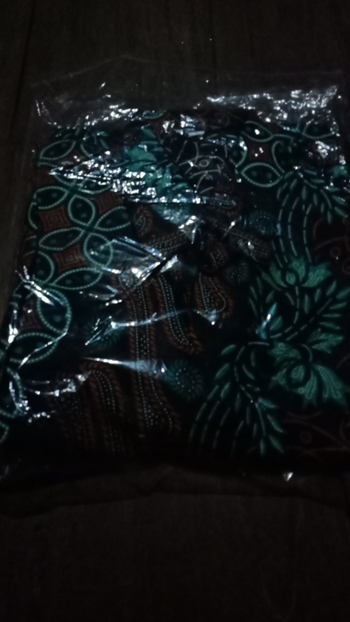 Kemeja Batik Liriz Seno Hijau