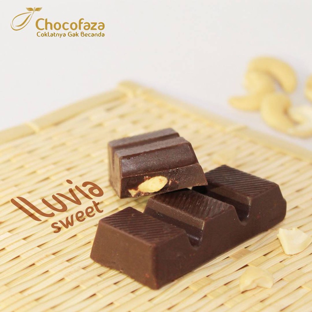 

Iluvia Premium Chocolate Bar Sweet