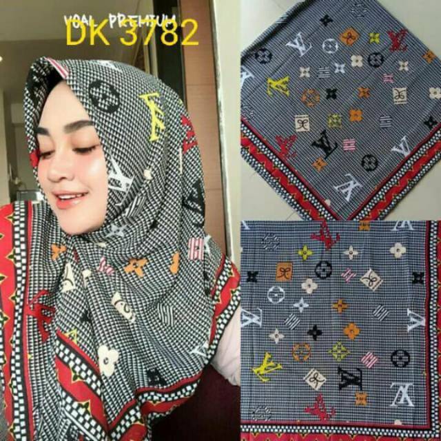 Jilbab#hijab#segi 4 deenay kw#motif LV