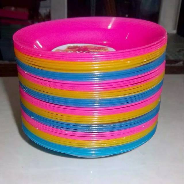 Piring plastik Kecil - Tatakan gelas Diameter 13CM