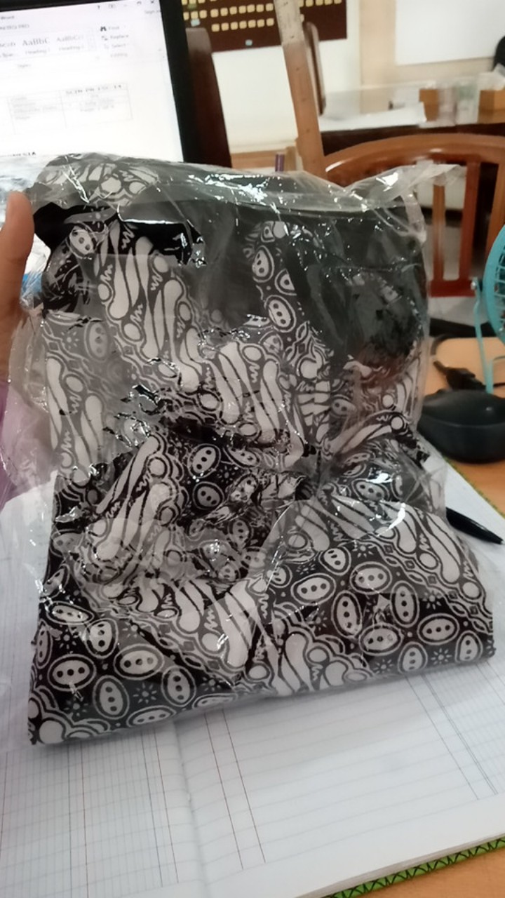 Atasan Batik Wanita Kerja _ Blouse Kantor Monalisa Genes Sulur Kombinasi   Termurah.