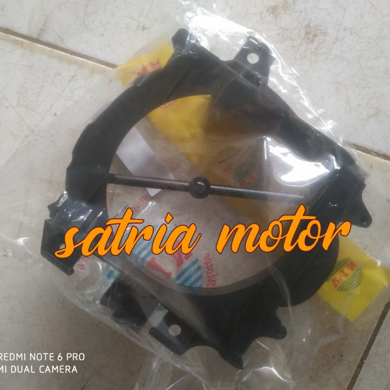 cover dalam dudukan radiator vario injeksi 125-150