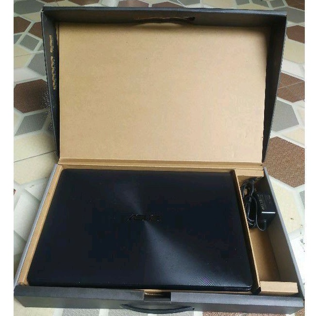 Laptop Murah Asus X453 Windows 10 Slim , like new