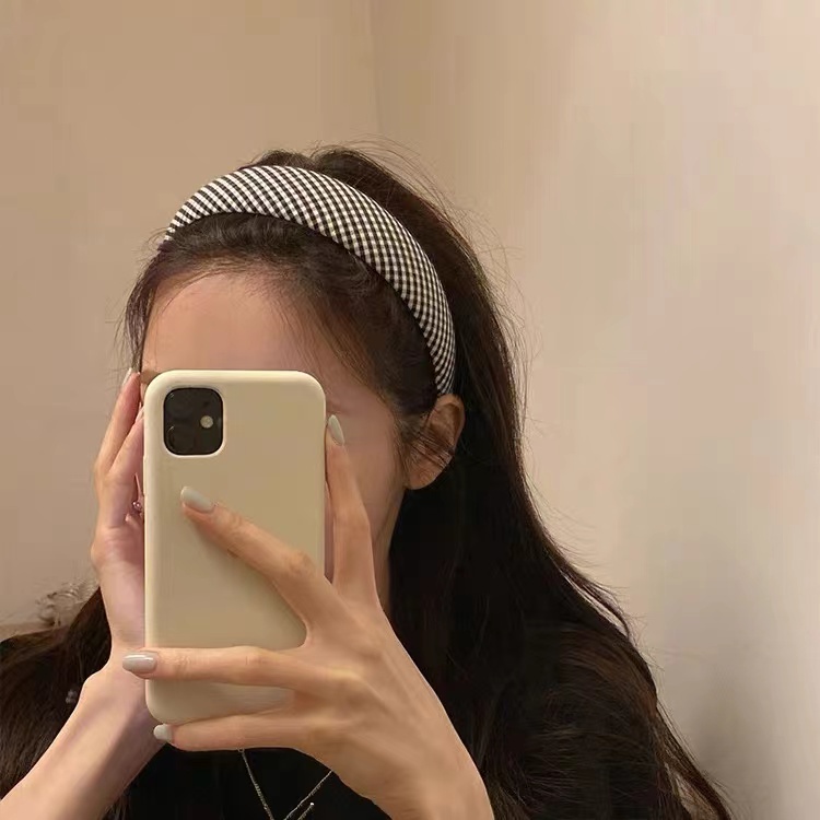 BANDO KOREA RETRO BLACK AND WHITE/HEADBAND KOREA/KOREAN STYLE BANDANA BLACK AND WHITE PATTERN/BANDO 