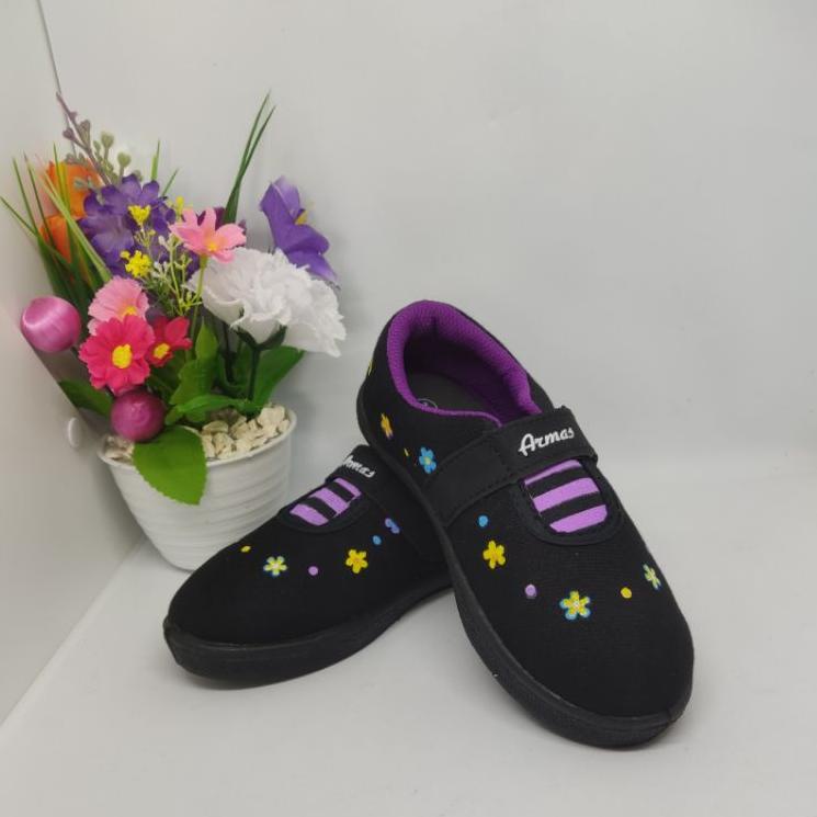 Tren Kekinian.. Sepatu Anak sekolah / Sepatu Anak cewek / Sepatu TK / Sepatu Sd / F05