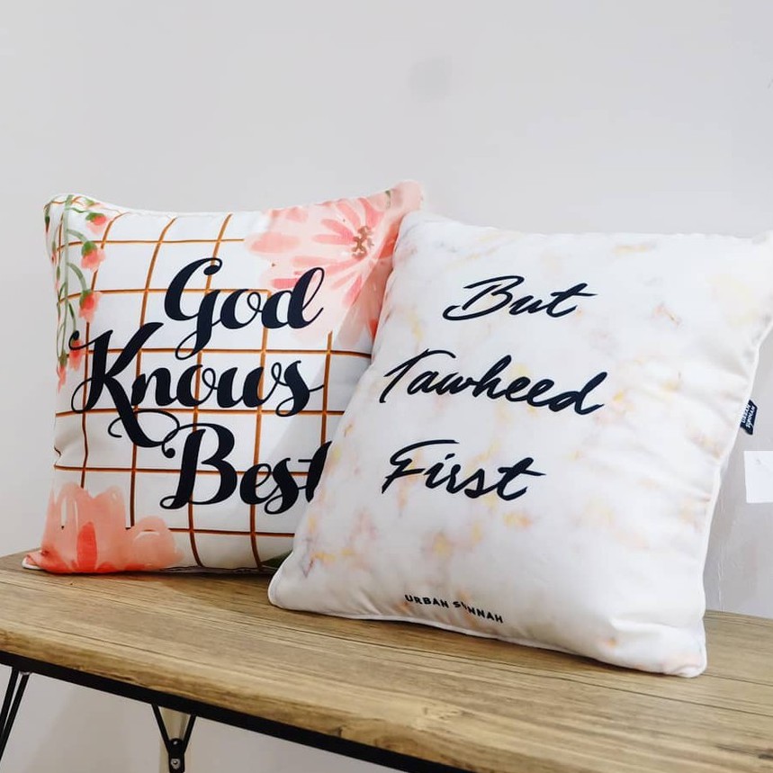 

Urban Sunnah Pillow Cover Islami 40 x 40 Kain Kanvas 5 Variasi
