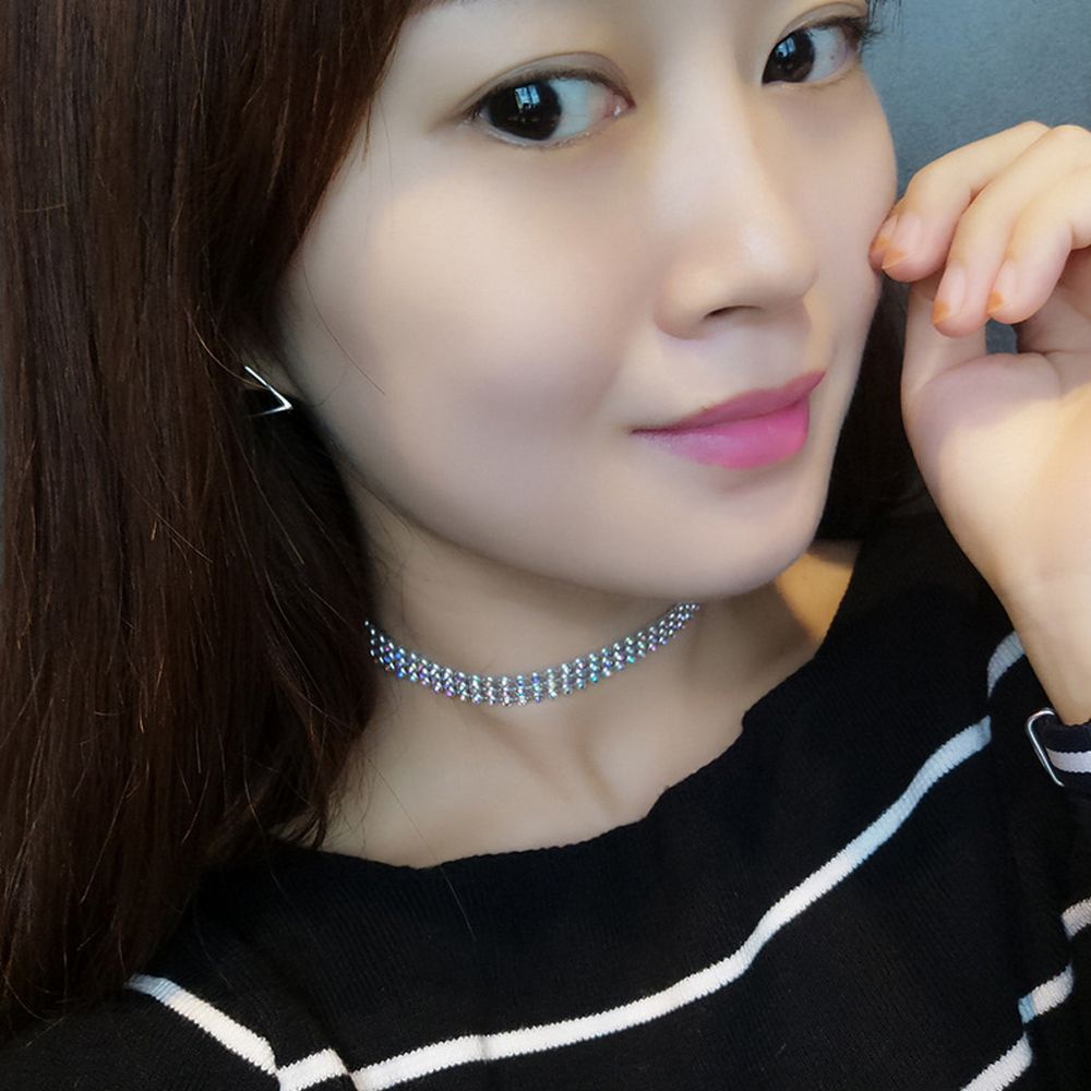 Kalung Choker Rantai Klavikula Hias Kristal Berlian Imitasi Warna-Warni Gaya Vintage Korea Untuk Wanita