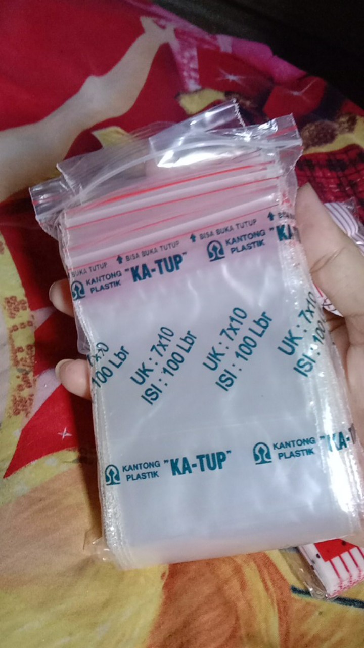 Kantong Plastik Klip Ziplock Uk 7x10 Cm .plastik Sebaguna  . Kantong Klip Murah