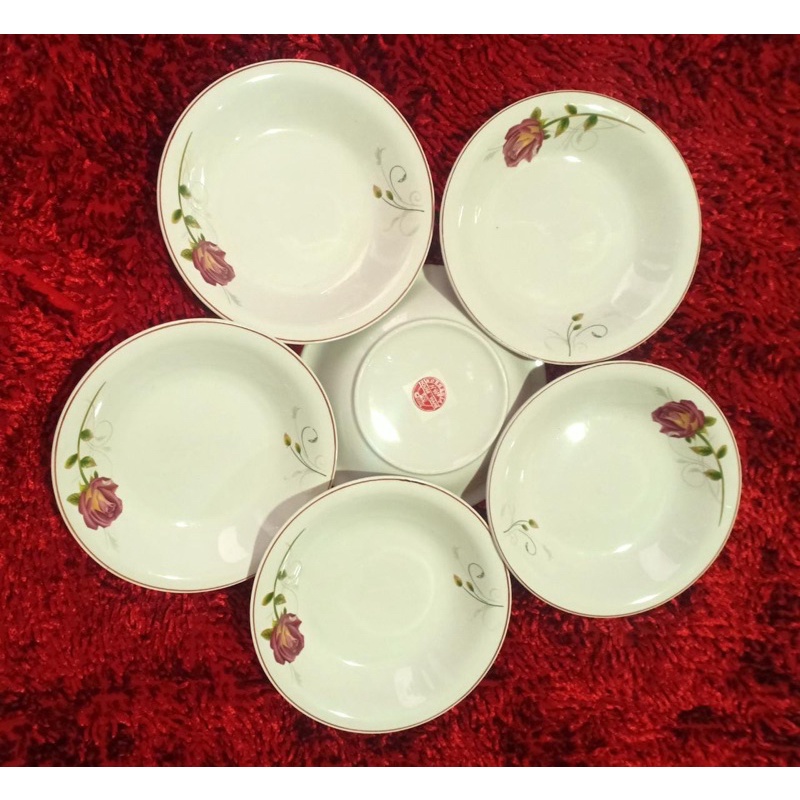PIRING HOUSE WARE MOTIF BUNGA ROSMANIA