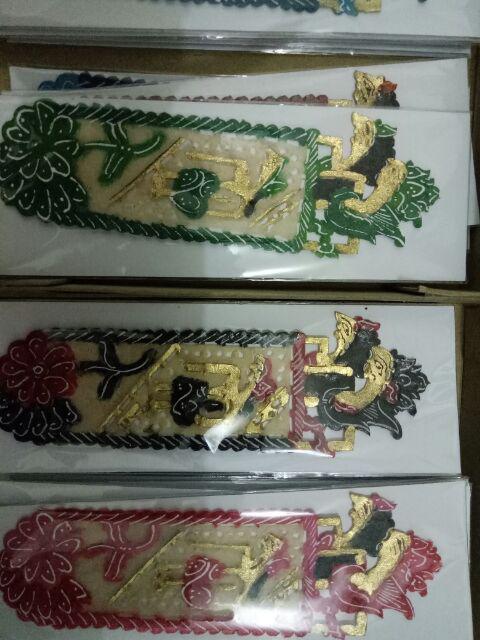 Souvenir Pembatas Buku Wayang