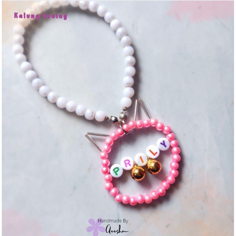 KALUNG NAMA KUCING KERINCING MUTIARA TALI HITAM PINK PUTIH RANTAI EMAS