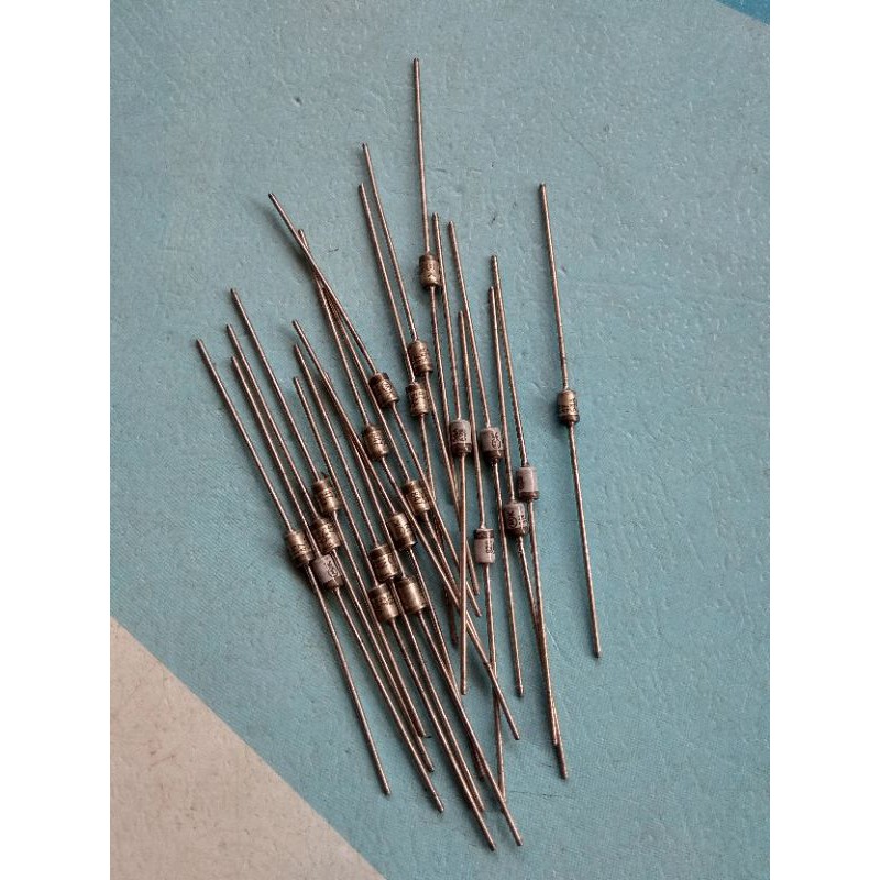 Zener 1w 39volt IN 4754A