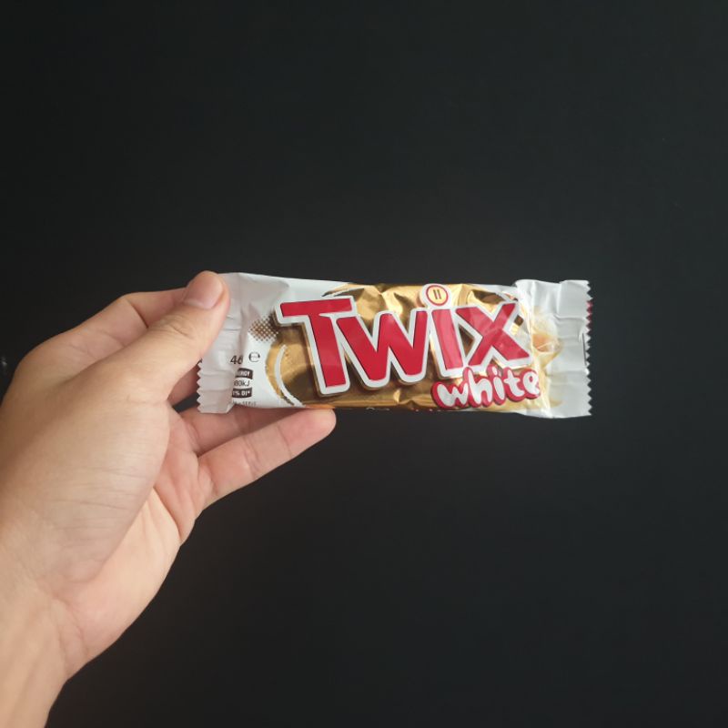 

ImportirSnack cokelat Twix import asli australia