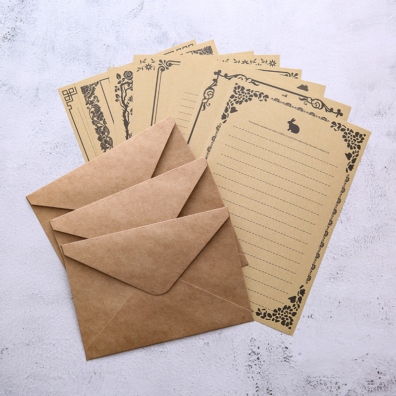 8pcs / Set Amplop Kertas Kraft Retro Kreatif Gaya Jepang Untuk Surat