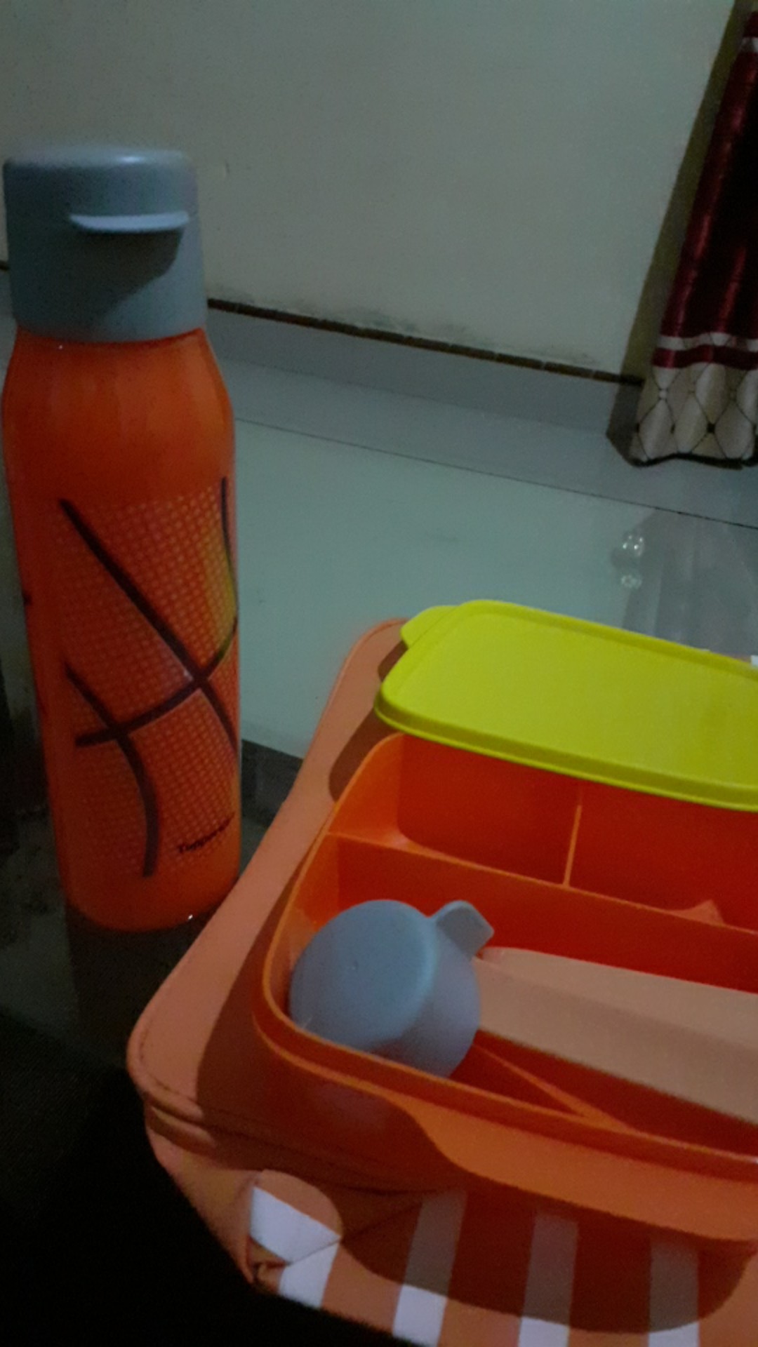 Paket Tas Garis Lolly Tup Dan Eco 500ml Fancy Dan Sendok Garpu Oranye