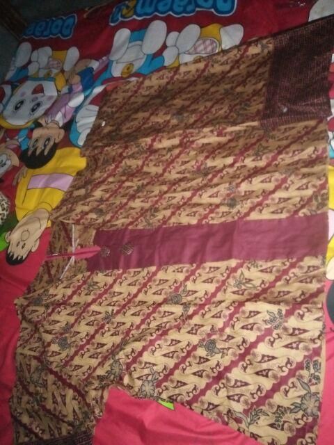 Sarimbit/ Couple Batik Rok N Blus Wanita Span Pendek Santika Prodo Maroon