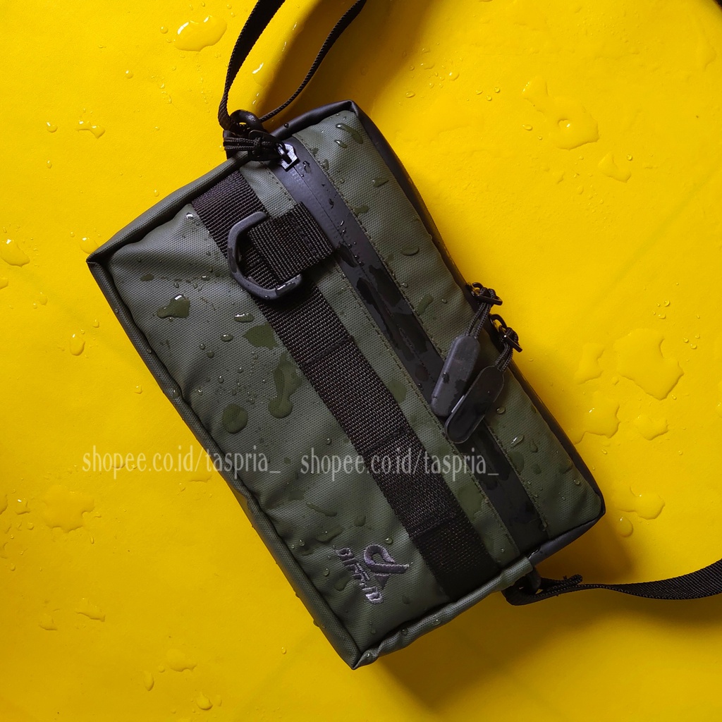 TAS SELEMPANG MINI PRIA ANTI AIR TAS HP CLUTCH HAND BAG PREMIUM