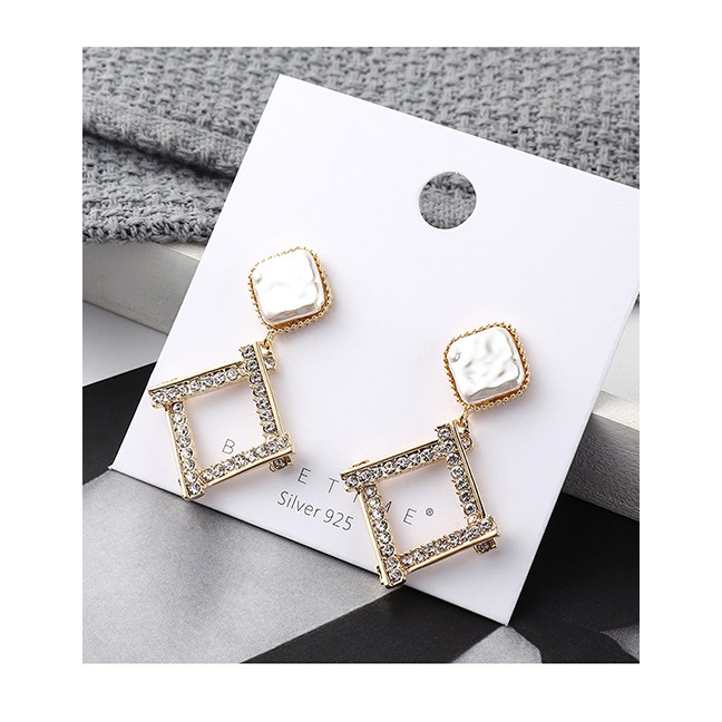 LRC Anting Tusuk Fashion Gold Plated Gold Irregular Square Hollow S925 Silver Needle Earrings Y62786