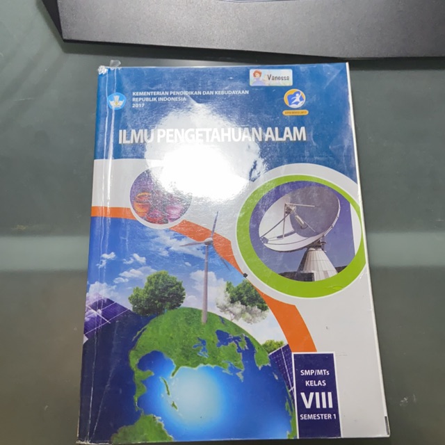 Buku IPA kelas 8 SMP semester 1 BEKAS