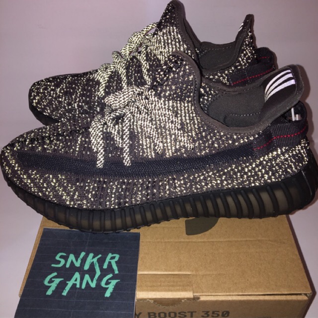 Sepatu adidas Yezzy Boost 350 V2 Static Black (Reflective)