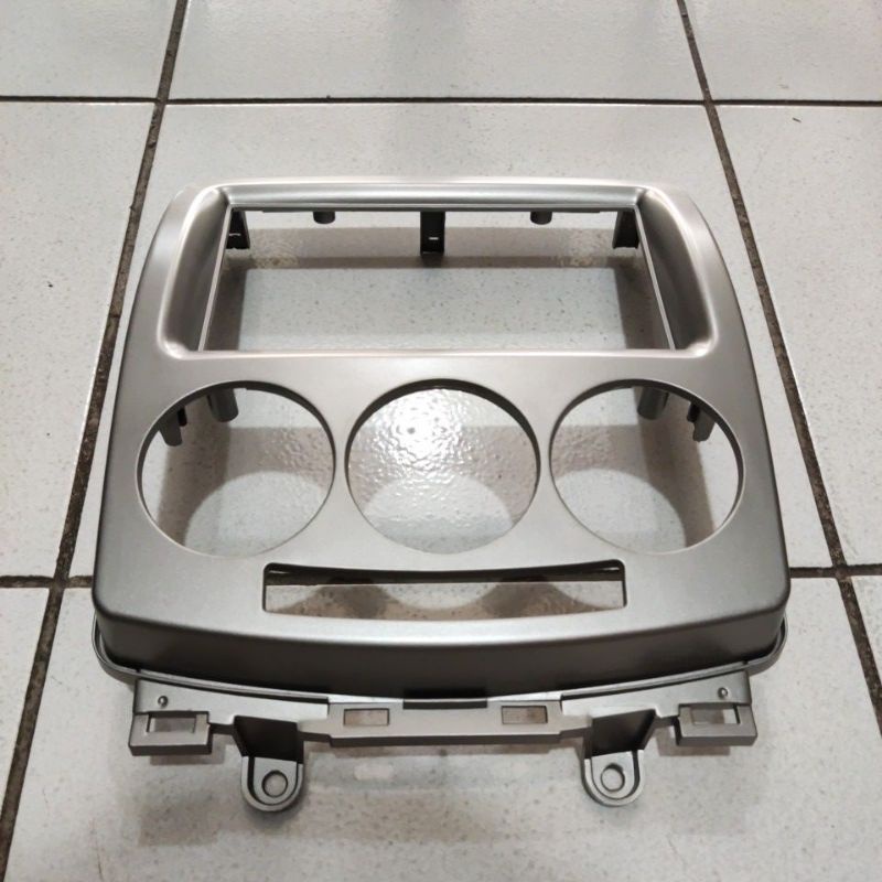 Frame Mazda 5 2005-2010 7inch