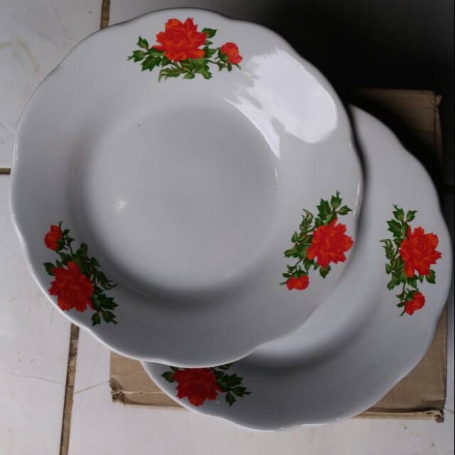 Piring / piring makan / piring keramik 6pcs