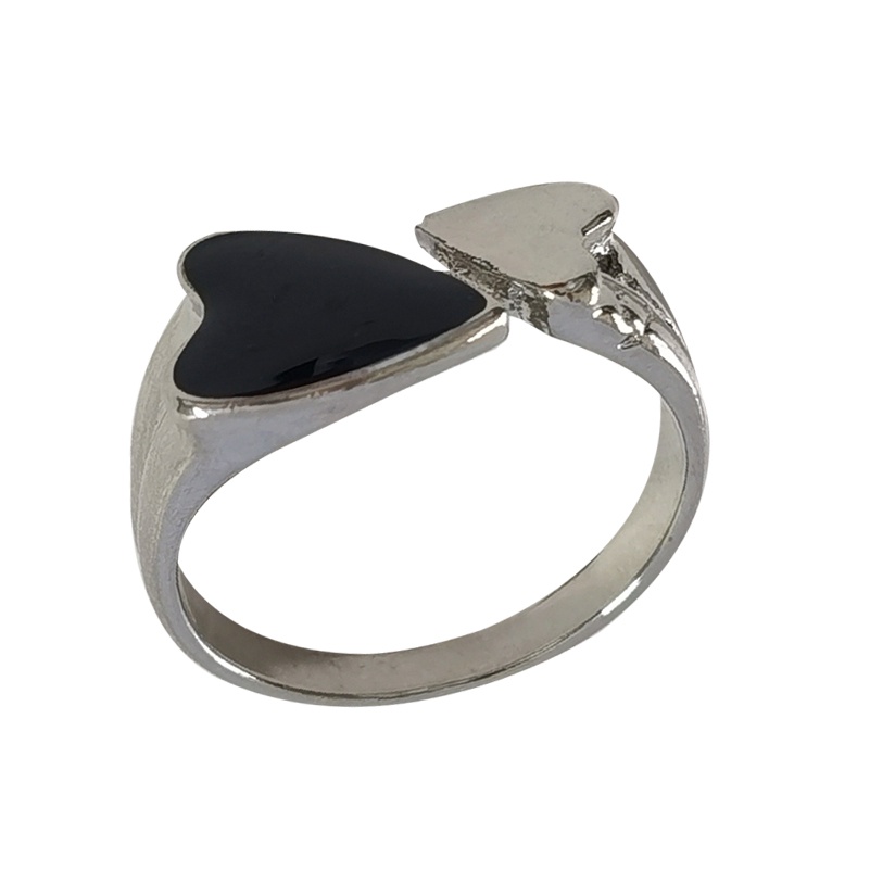 Cincin Bentuk Hati Gaya Retro Korea Untuk Aksesoris