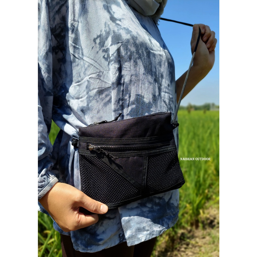Sling Bag Mini Pria Wanita Tas Selempang Unisex Dompet Gantung