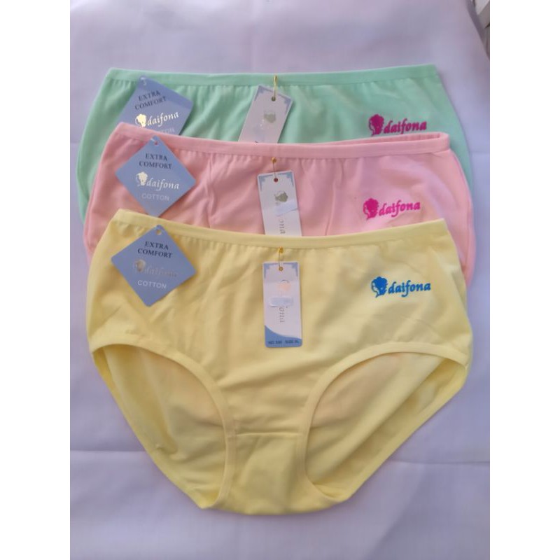 celana dalam wanita daifona berlogo (530) ukuran XL