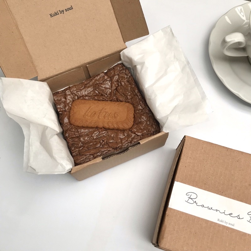 

Brownies premium / oatmeal brownies / low gluten brownies / brownies bar mini size 10x10 by soul café