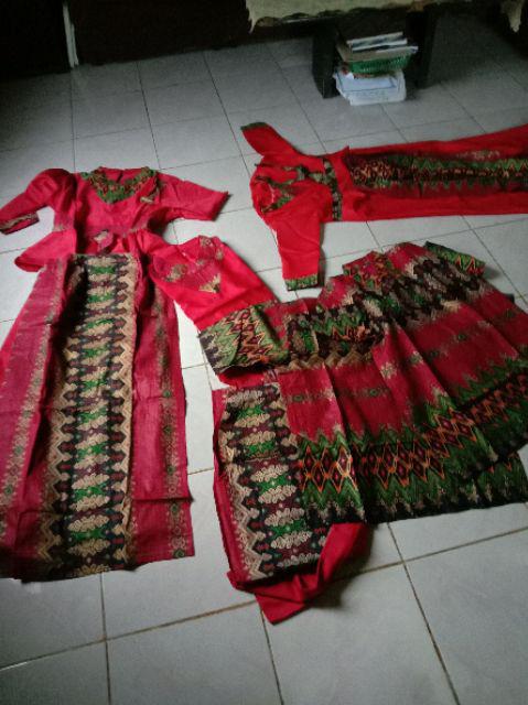 Warna Baru,gamis Coupel,keluarga Batik,gamis Batik ,baju Bayik