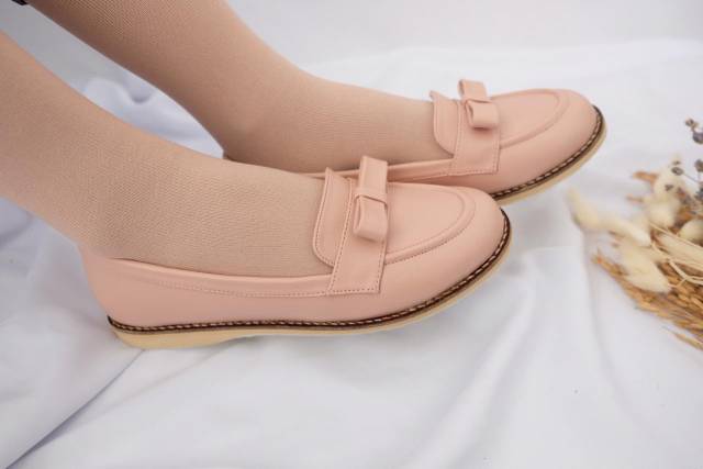 [SIAP KIRIM] BRShoes3 Pink Sepatu Kerja Casual Flat Wanita