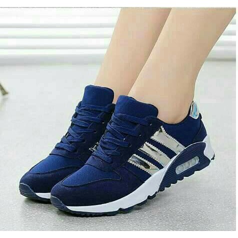 Grosir sepatu adidas wanita murah/ecer sport/kets/casual baru biru