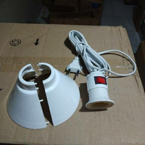 FITING LAMPU GANTUNG KABEL SAKLAR KAP FITING LAMPU GANTUNG SAKLAR TOPI