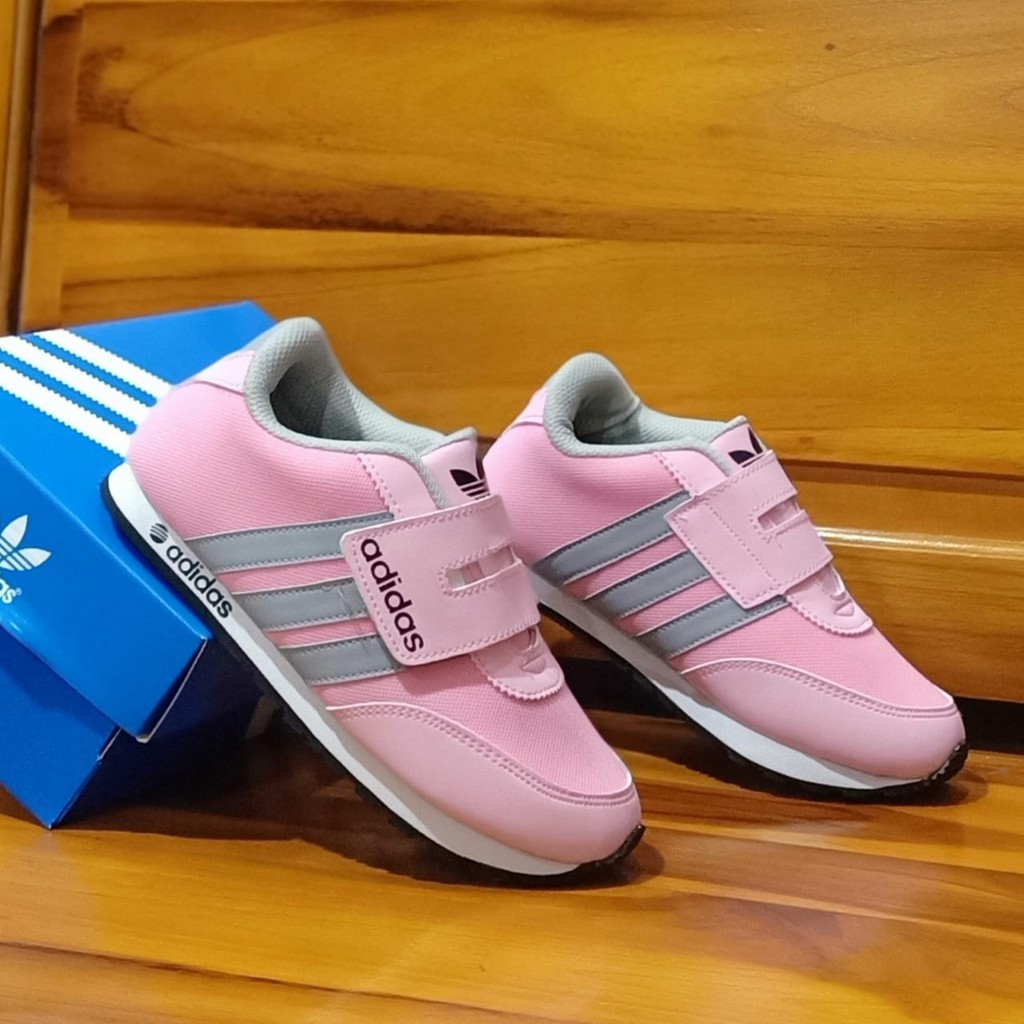 Sepatu anak Sneakers fashion casual terbaru Kuning sekolah running murah laki laki &amp; perempuan!!COD