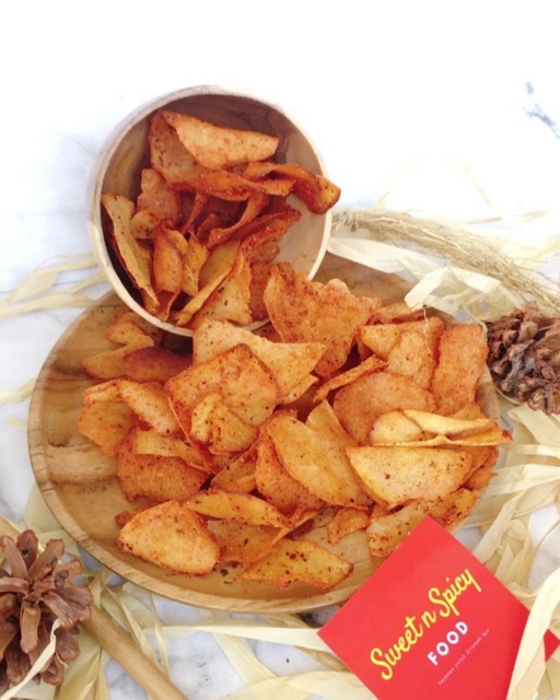 

KERIPIK DAUN JERUK PREMIUM