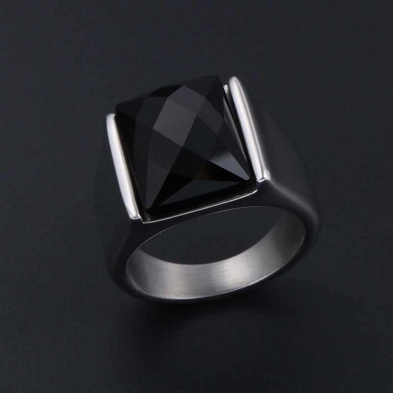 Cincin garnet Bahan Stainless Steel Warna Merah untuk Pria