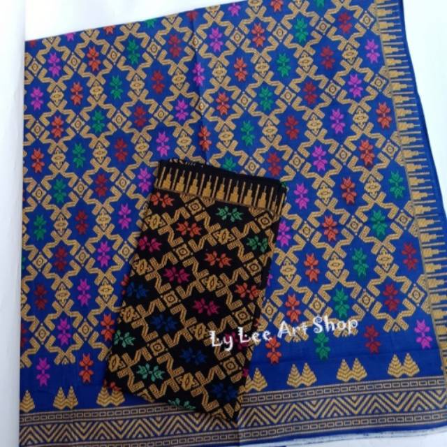 Kain Songket Lombok