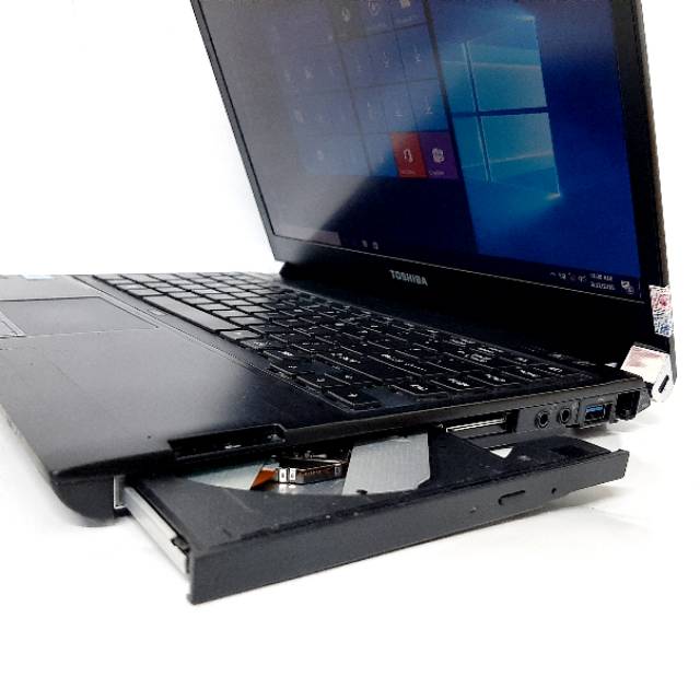 LAPTOP TOSHIBA R930 CORE I5 GEN 3rd RAM 4GB HARDDISK 320GB MURAH MERIAH