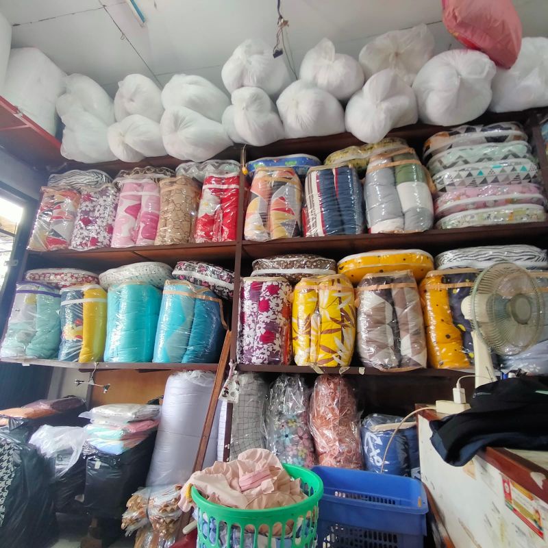 Bedcover + Sprei ukuran 160x200x30cm bahan katun esra,star,Beverly, elbe sudah pake karet anti geser