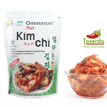 

Makanan Khas Korea Kimchi / Kimci Sawi Putih Ommason HALAL MUI 215gram