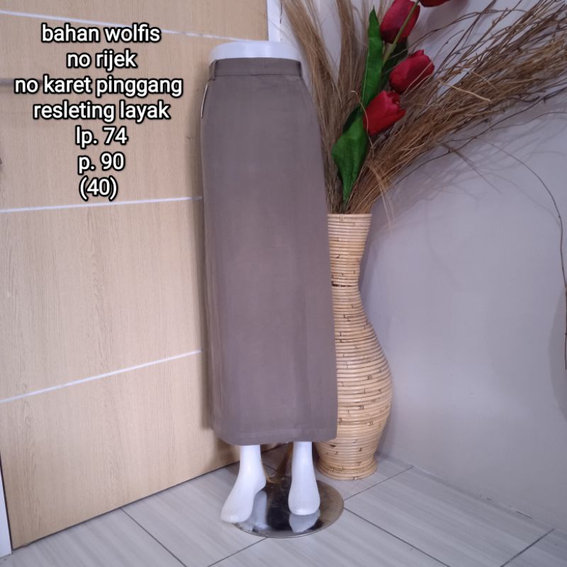 PRELOVED ROK  MURAH//BAWAHAN PREMIUM, PAKAIAN BEKAS PL LAYAK PAKAI-5