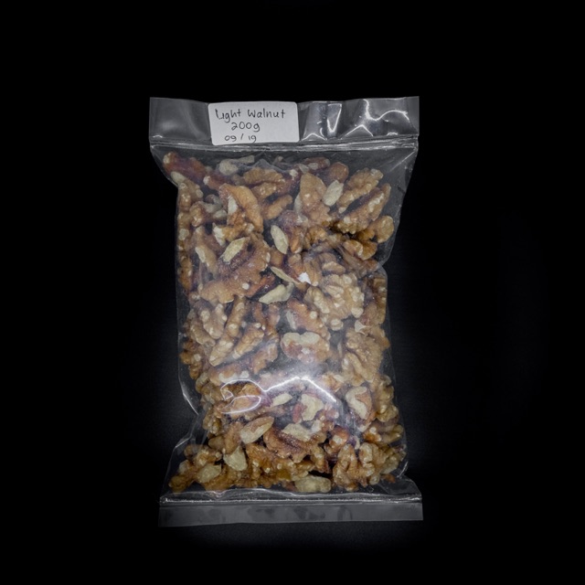 

Kacang Walnut