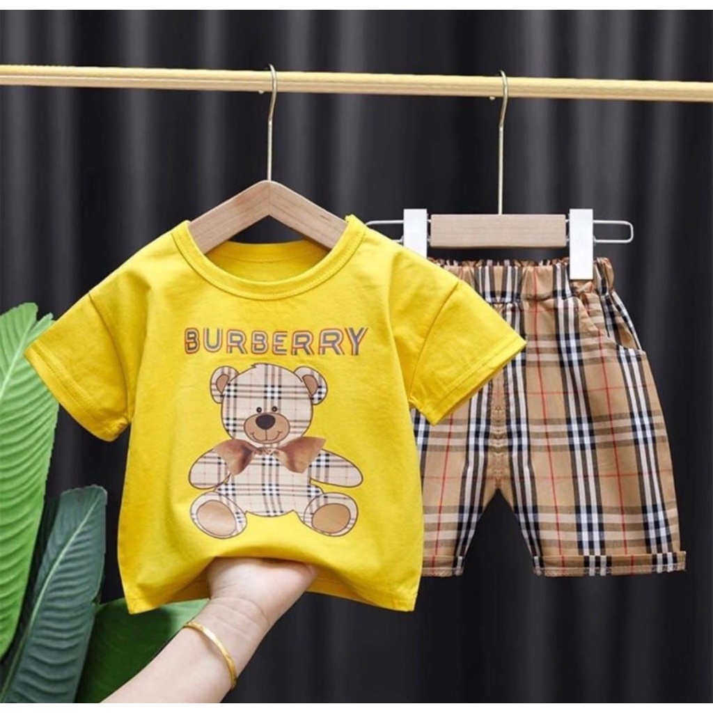 SETELAN BAJU BAYI ANAK MOTIF ARKAN BEAR BLUBERRY KOTAK SIZE 1-5 TAHUN BAHAN KATUN LEMBUT BEST QUALITY TERBARU TERLARIS/ SETELAN BAJU BAYI ANAK LAKI-LAKI/ SETELAN BAJU BAYI ANAK PEREMPUAN/ SETELAN BAJU BAYI ANAK COWOK/ SETELAN BAJU BAYI ANAK CEWEK