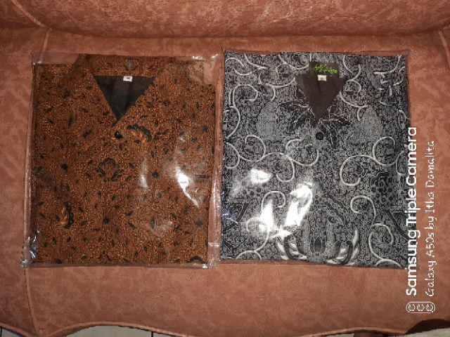 Sidomukti Sogan Pendek Kemeja Batik Pria Katun Primisima Full Furing