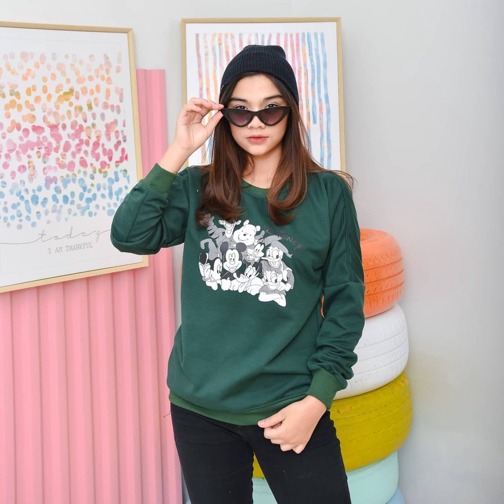 Disneyland Sweater-Atasan Crewneck Wanita Motif Disneyland Terbaru