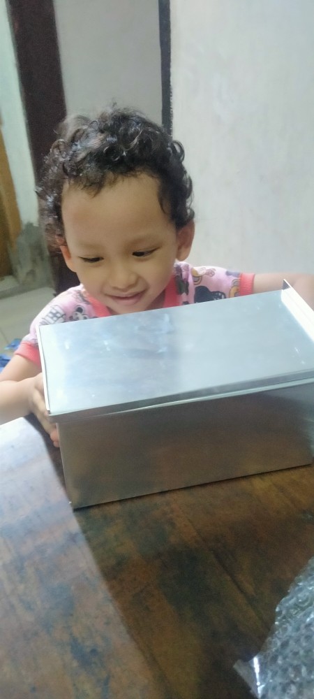 Loyang Roti Tawar Bertutup