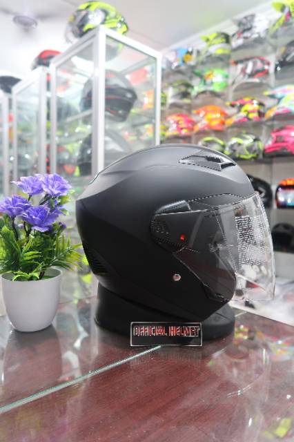HELM ZEUS 611 Black Doff-3